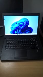Windows 11 Laptop